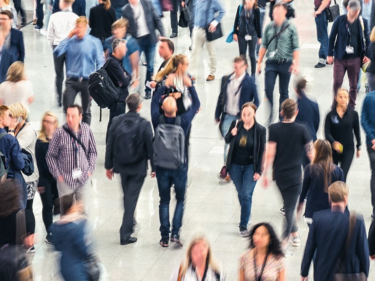 Helping an automotive finance company provide customer-driven experiences