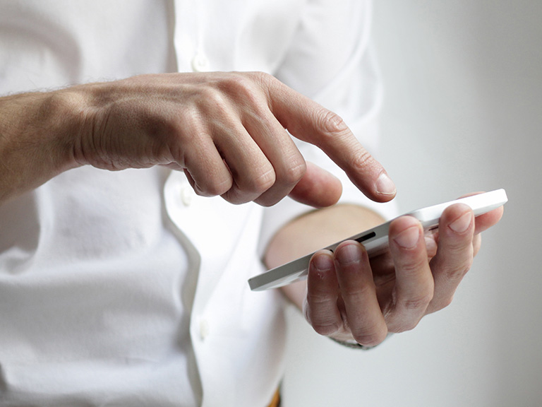 Improving a mobile app to complement an existing web product